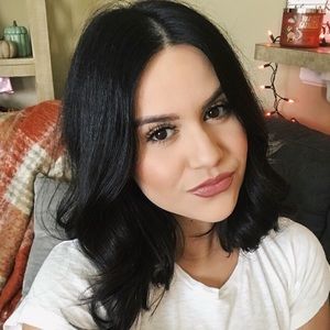 Meet your Posher, Karina